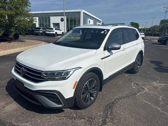 VOLKSWAGEN TIGUAN 4MOTION 2024 3VVMB7AX6RM205463 image